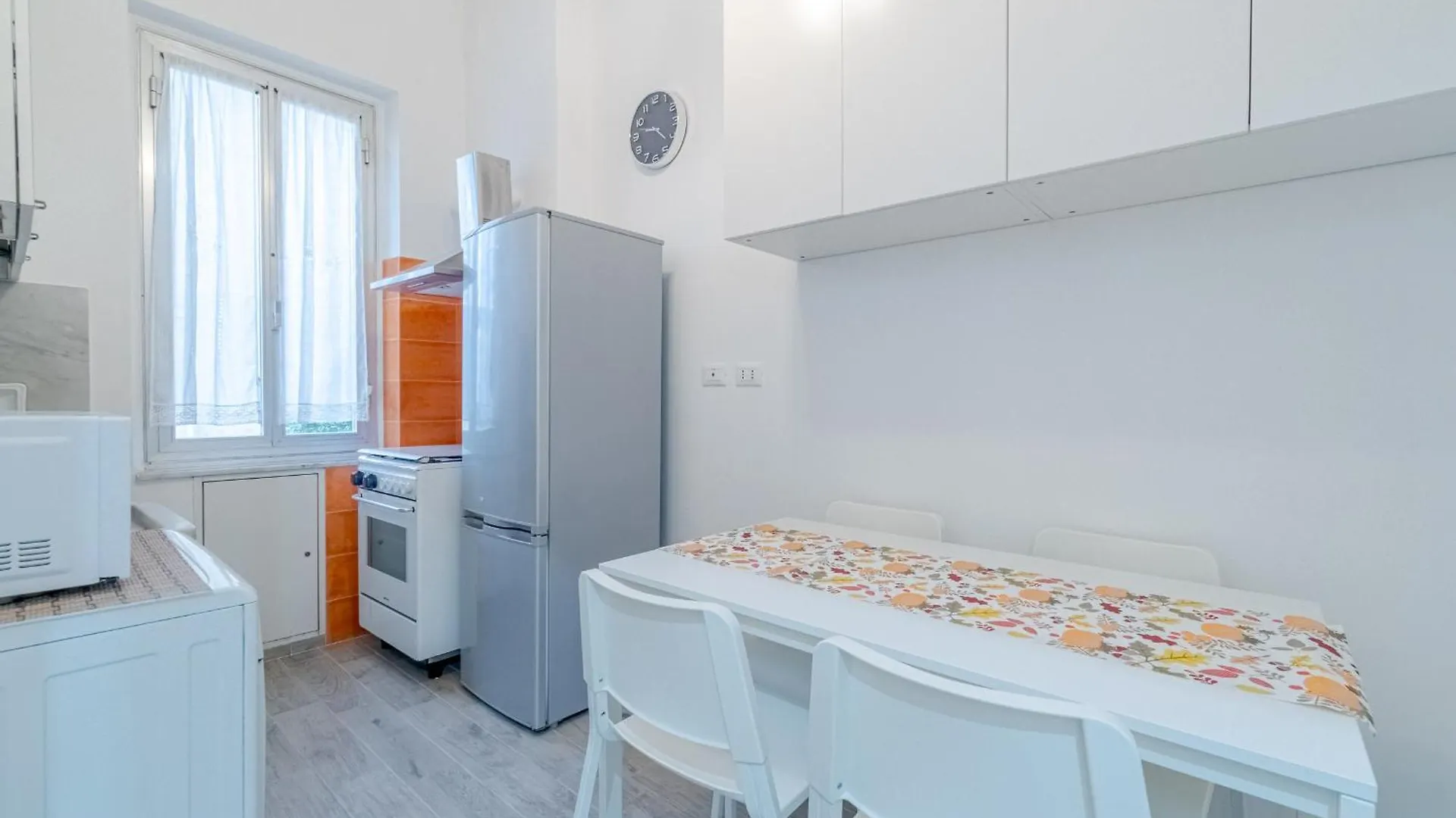 Genova San Fruttuoso Vintage & Roomy Flat Cenova